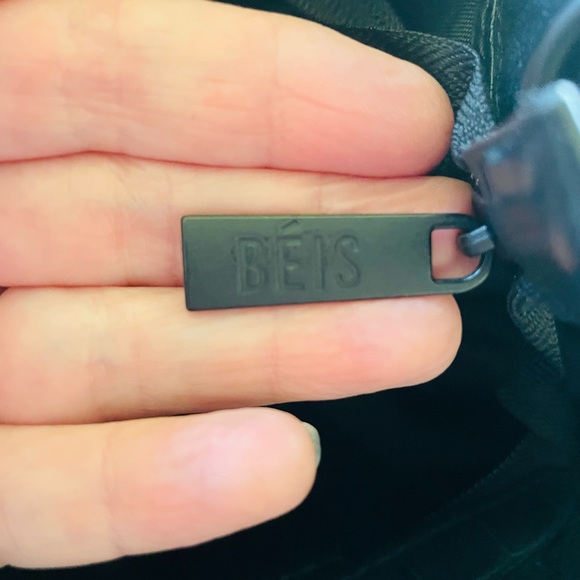 GUC - BEIS Black Crocodile-Embossed Work Tote - Picture 7 of 13